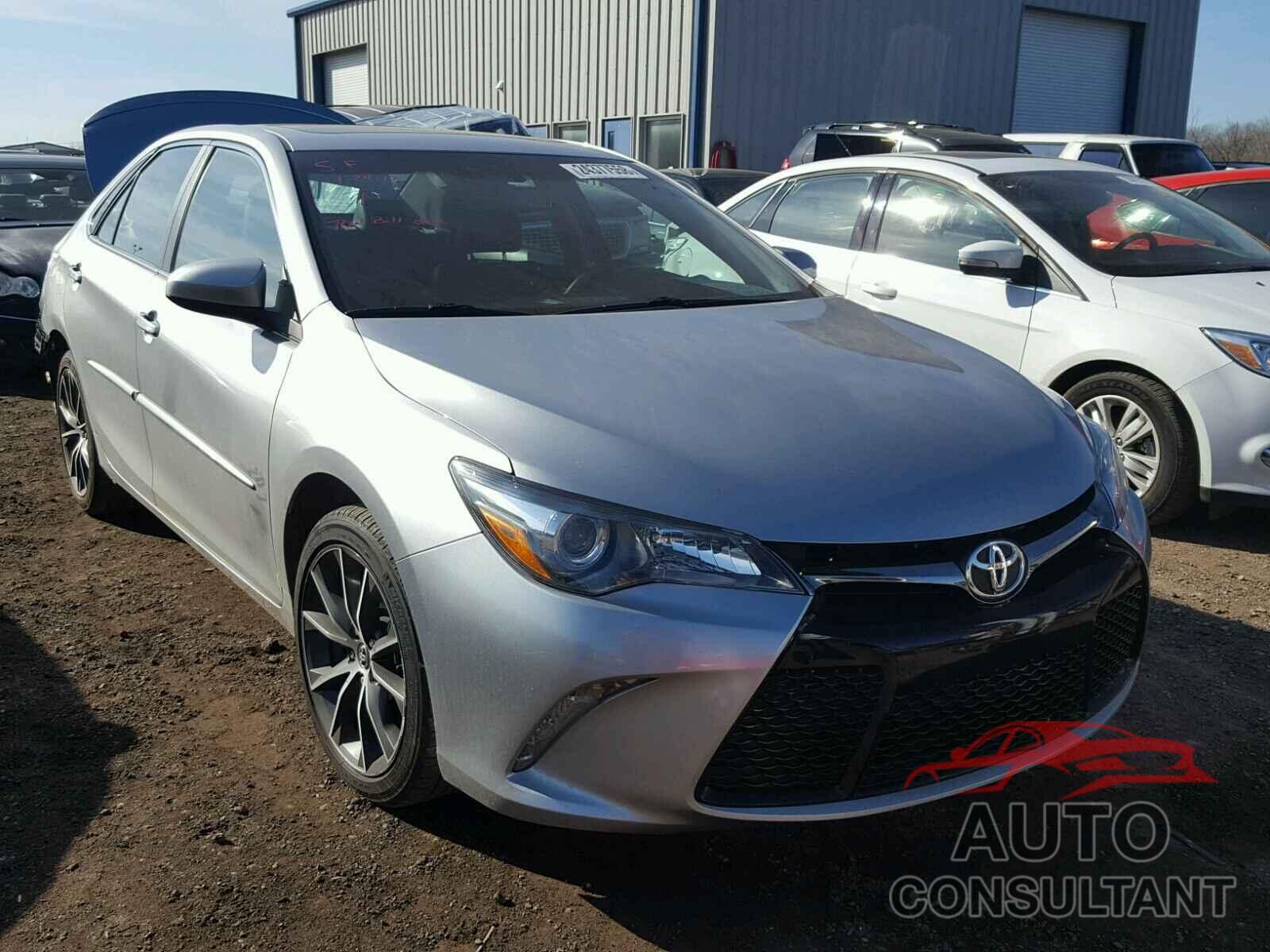 TOYOTA CAMRY 2015 - 4T1BF1FK3FU876130