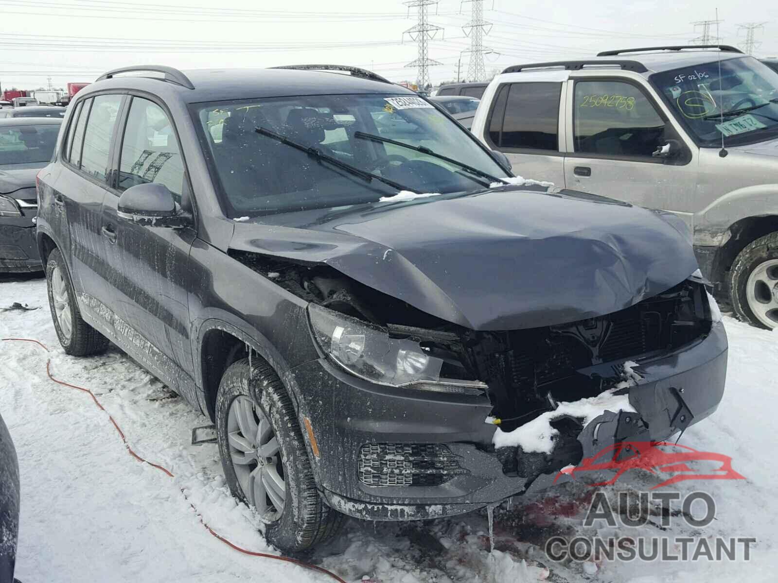 VOLKSWAGEN TIGUAN 2016 - WVGAV7AX2GW610527