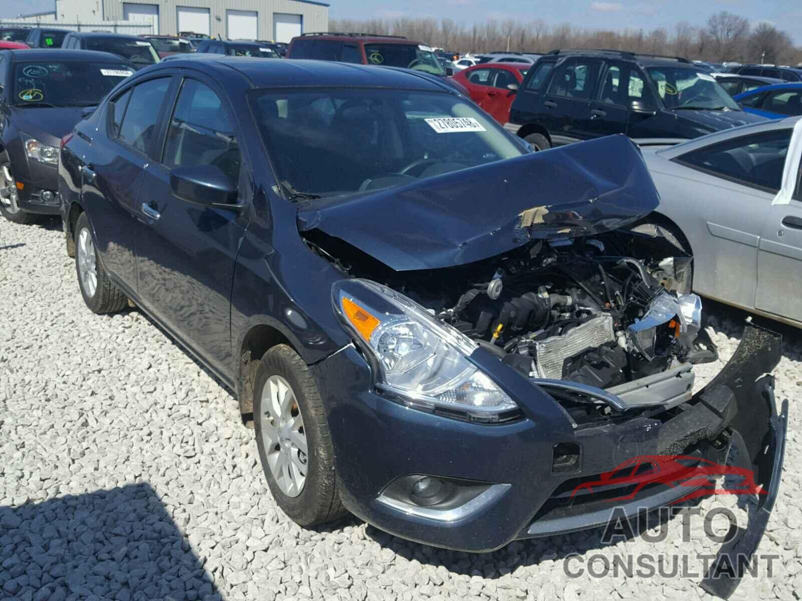 NISSAN VERSA 2017 - 3N1CN7APXHL893881