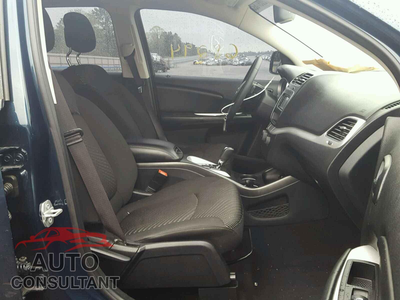 DODGE JOURNEY 2015 - 3C4PDCAB9FT556923