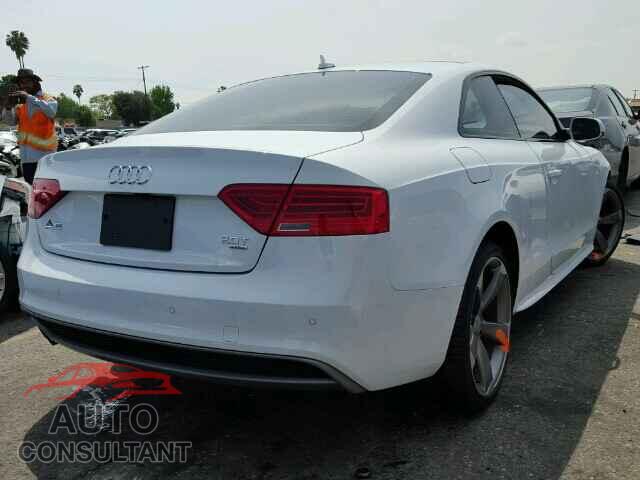 AUDI A5 2015 - WAUMFAFR2FA024697