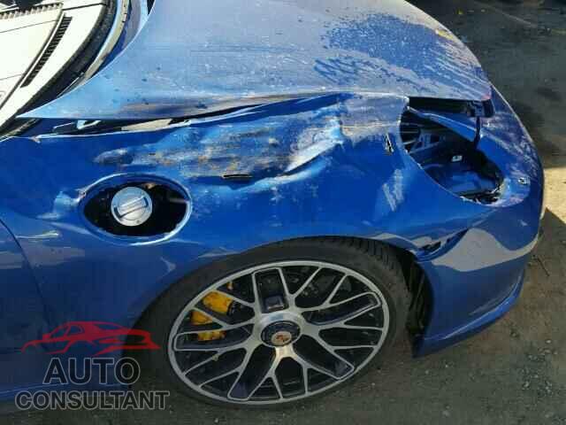 PORSCHE 911 2015 - WP0CD2A95FS178400