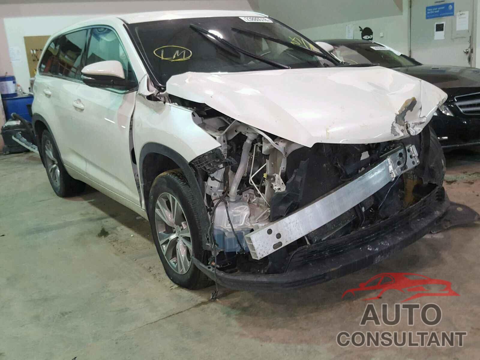 TOYOTA HIGHLANDER 2015 - 5TDBKRFH6FS183799