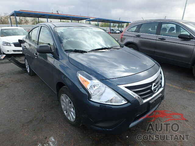 NISSAN VERSA 2015 - 3N1CN7AP2FL813518