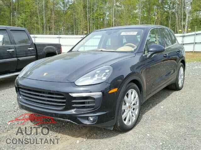 PORSCHE CAYENNE 2016 - WP1AB2A29GLA92551