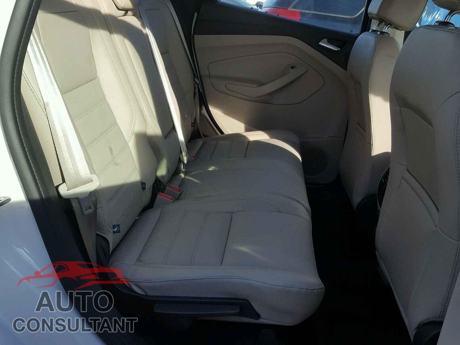 FORD CMAX 2017 - 1FADP5DU2HL118820