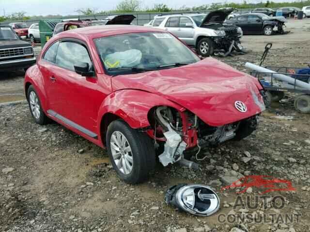 VOLKSWAGEN BEETLE 2015 - 3VWF17AT4FM626758