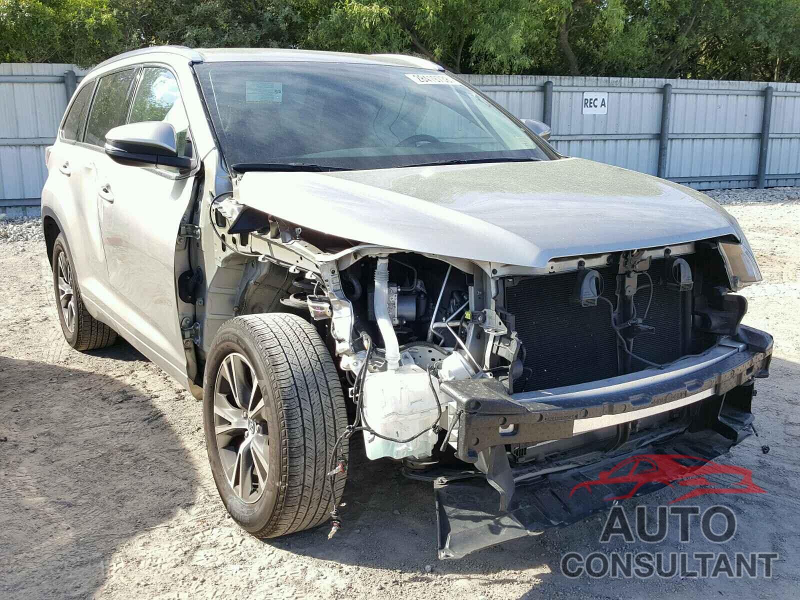 TOYOTA HIGHLANDER 2016 - 5TDKKRFH3GS500861
