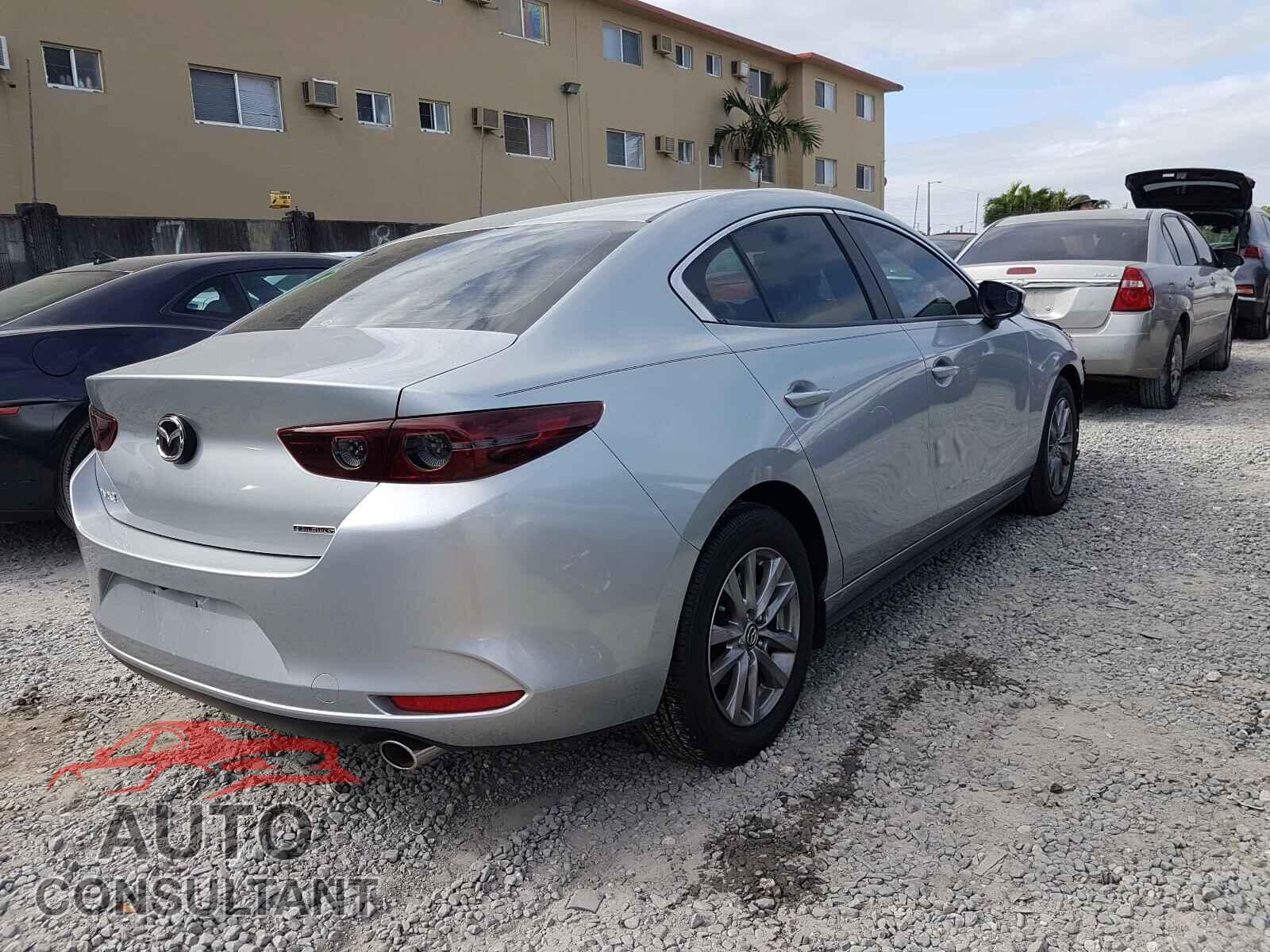 MAZDA 3 2019 - 3MZBPABL4KM111276