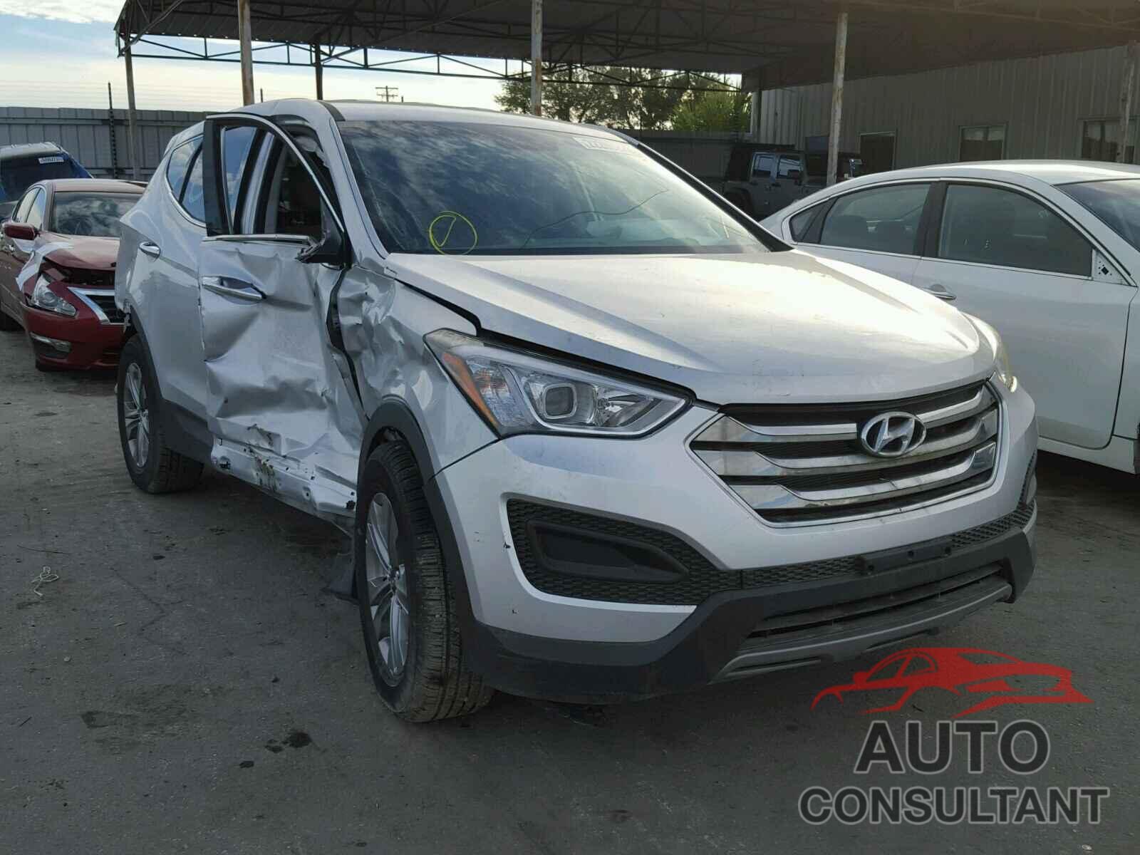 HYUNDAI SANTA FE 2016 - 5XYZT3LB7GG364546