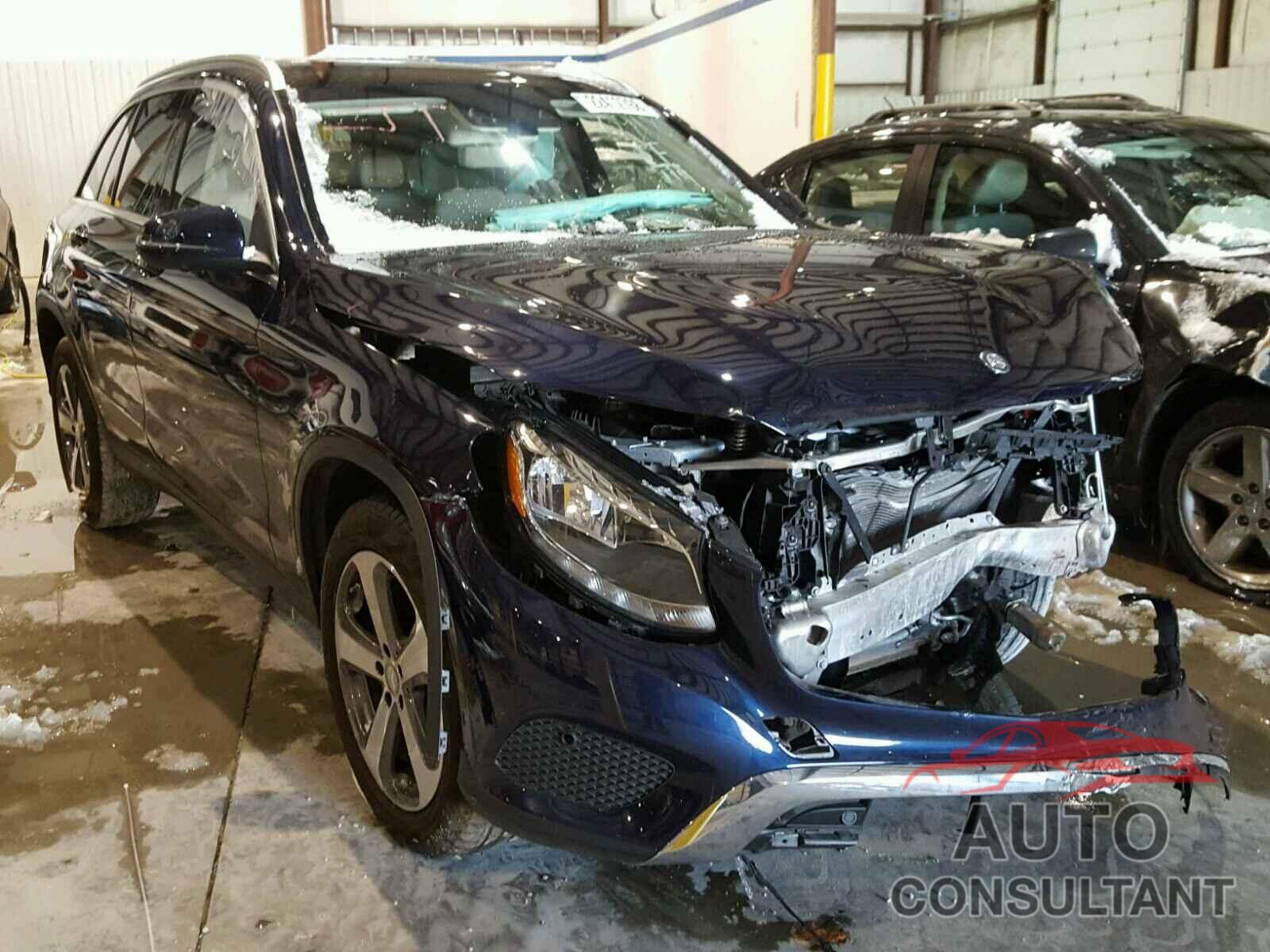 MERCEDES-BENZ GLC300 2016 - WDC0G4KB1GF030918