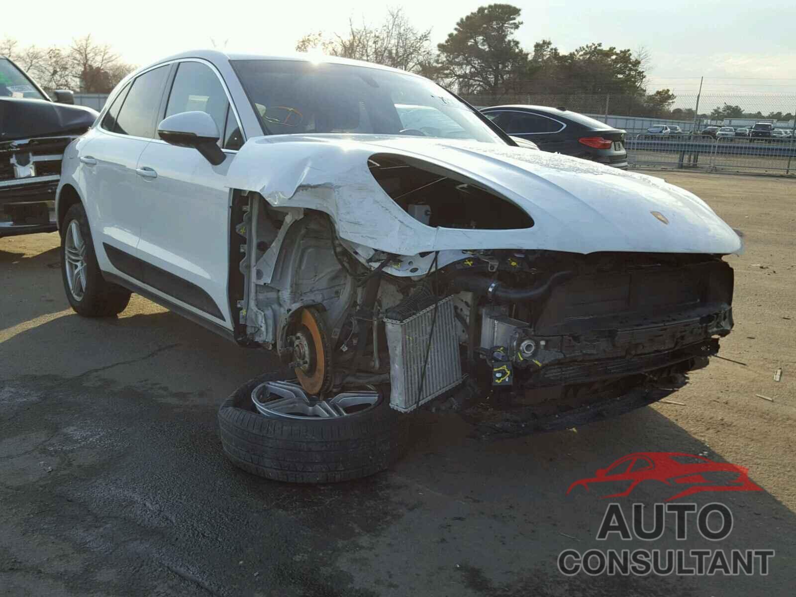 PORSCHE MACAN 2016 - WP1AB2A52GLB40613