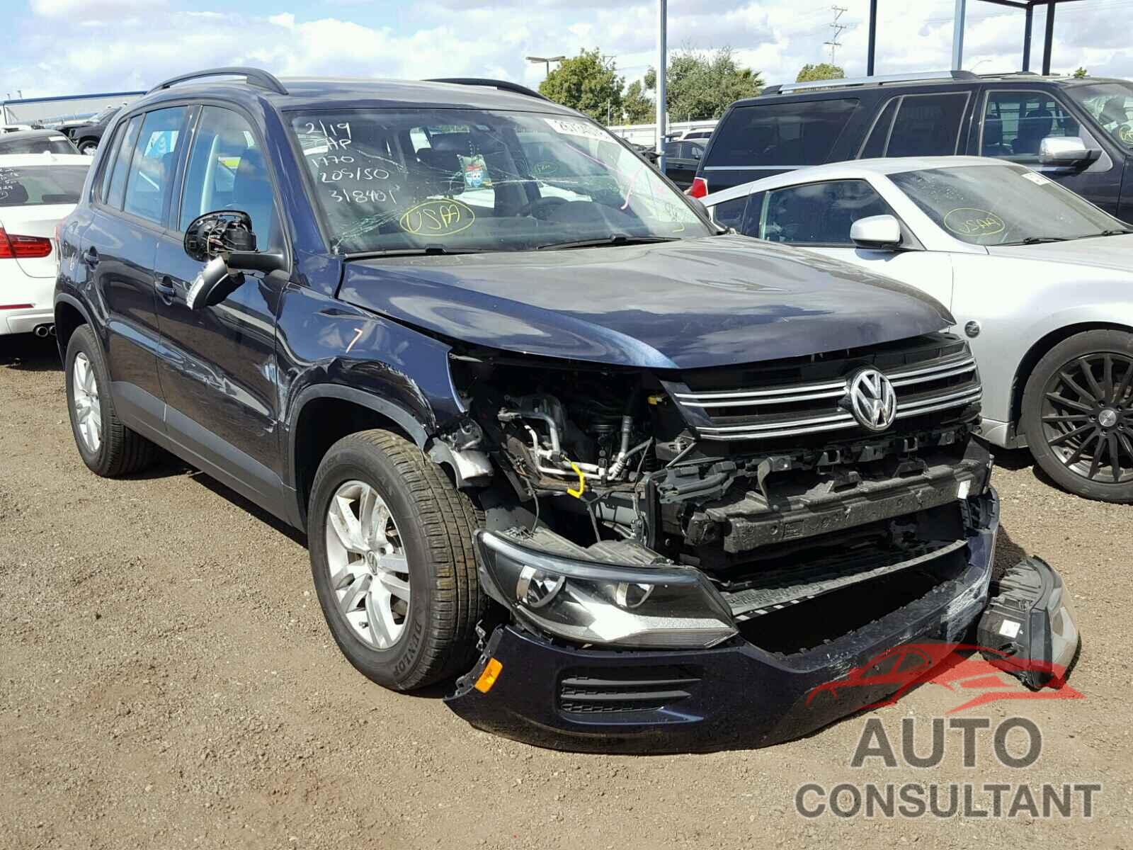 VOLKSWAGEN TIGUAN 2016 - WVGAV7AX7GW581770