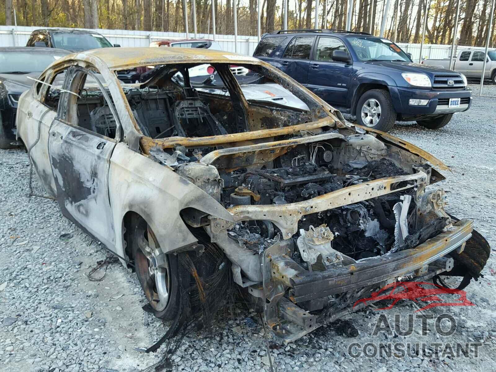 FORD FUSION 2015 - 3FA6P0H74FR102522