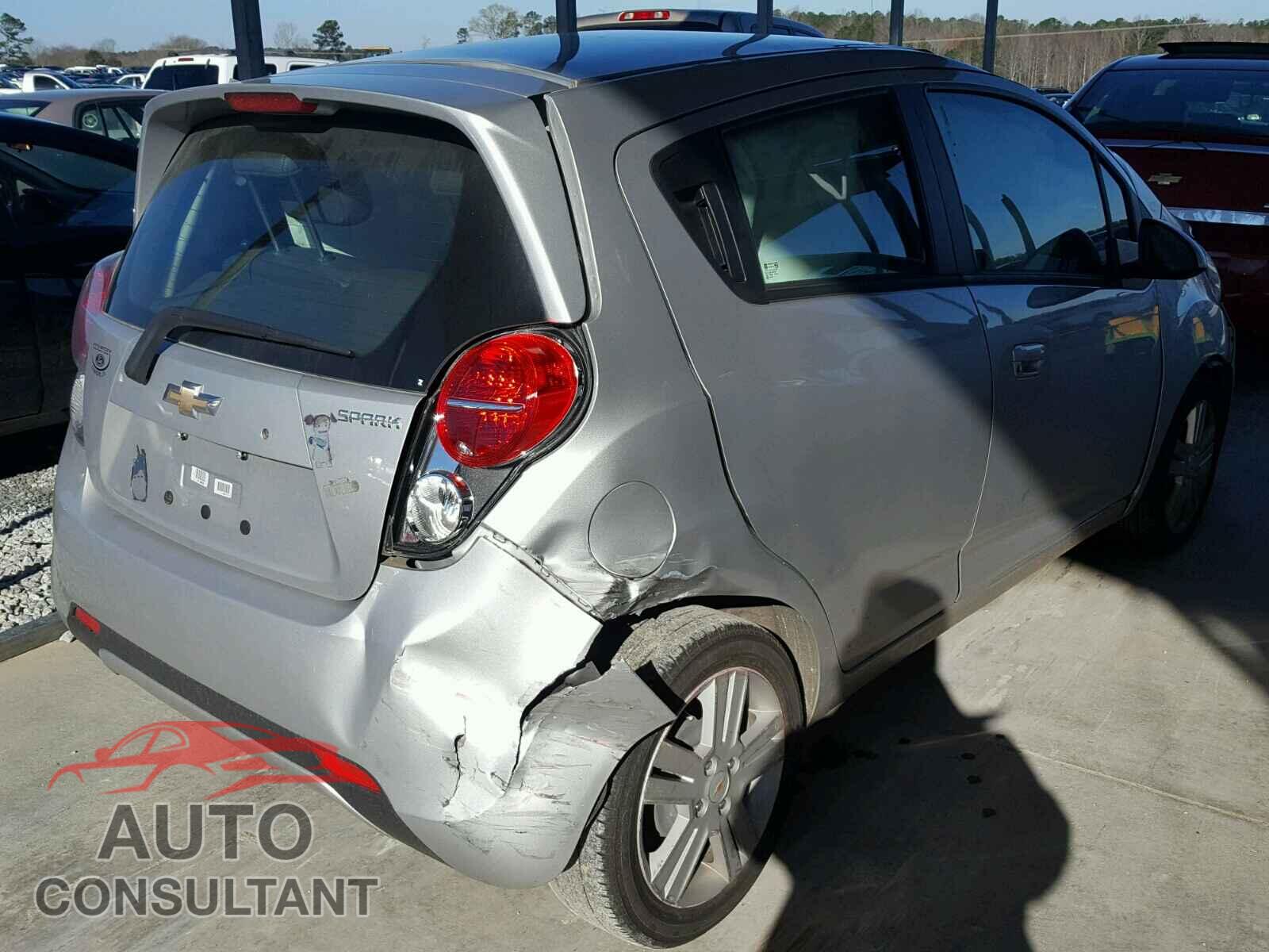 CHEVROLET SPARK 2015 - KL8CD6S99FC735169