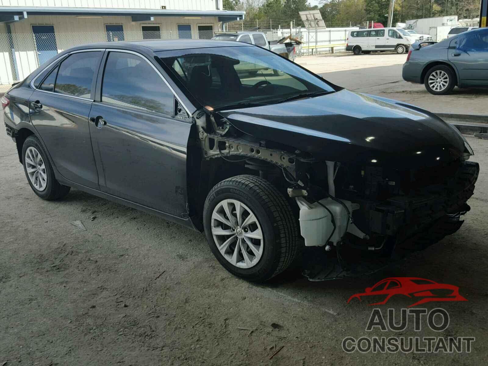 TOYOTA CAMRY 2015 - 4T4BF1FK8FR510797