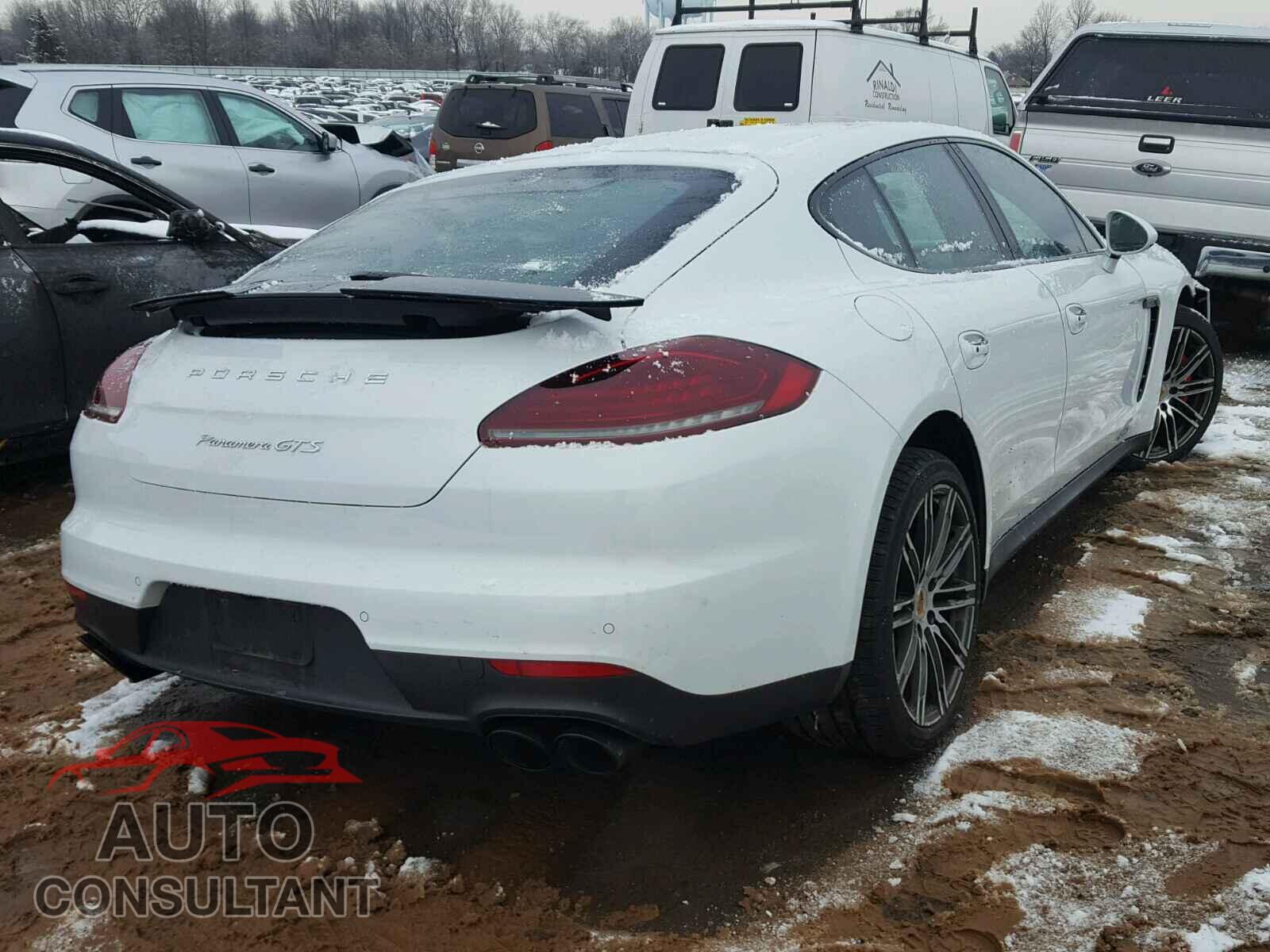 PORSCHE PANAMERA 2016 - WP0AF2A70GL081097
