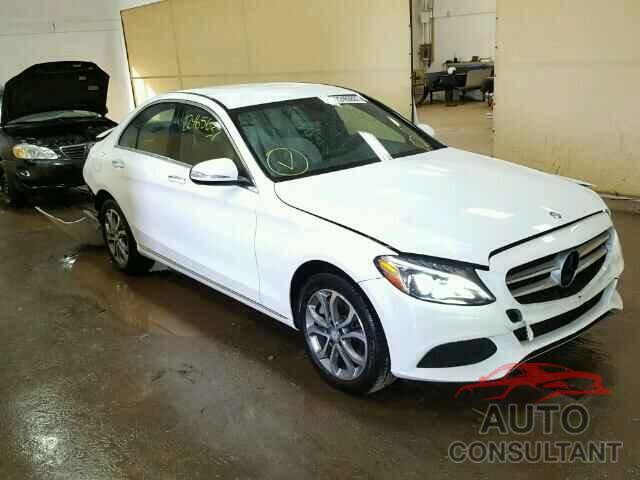 MERCEDES-BENZ C300 2015 - 55SWF4KBXFU034776