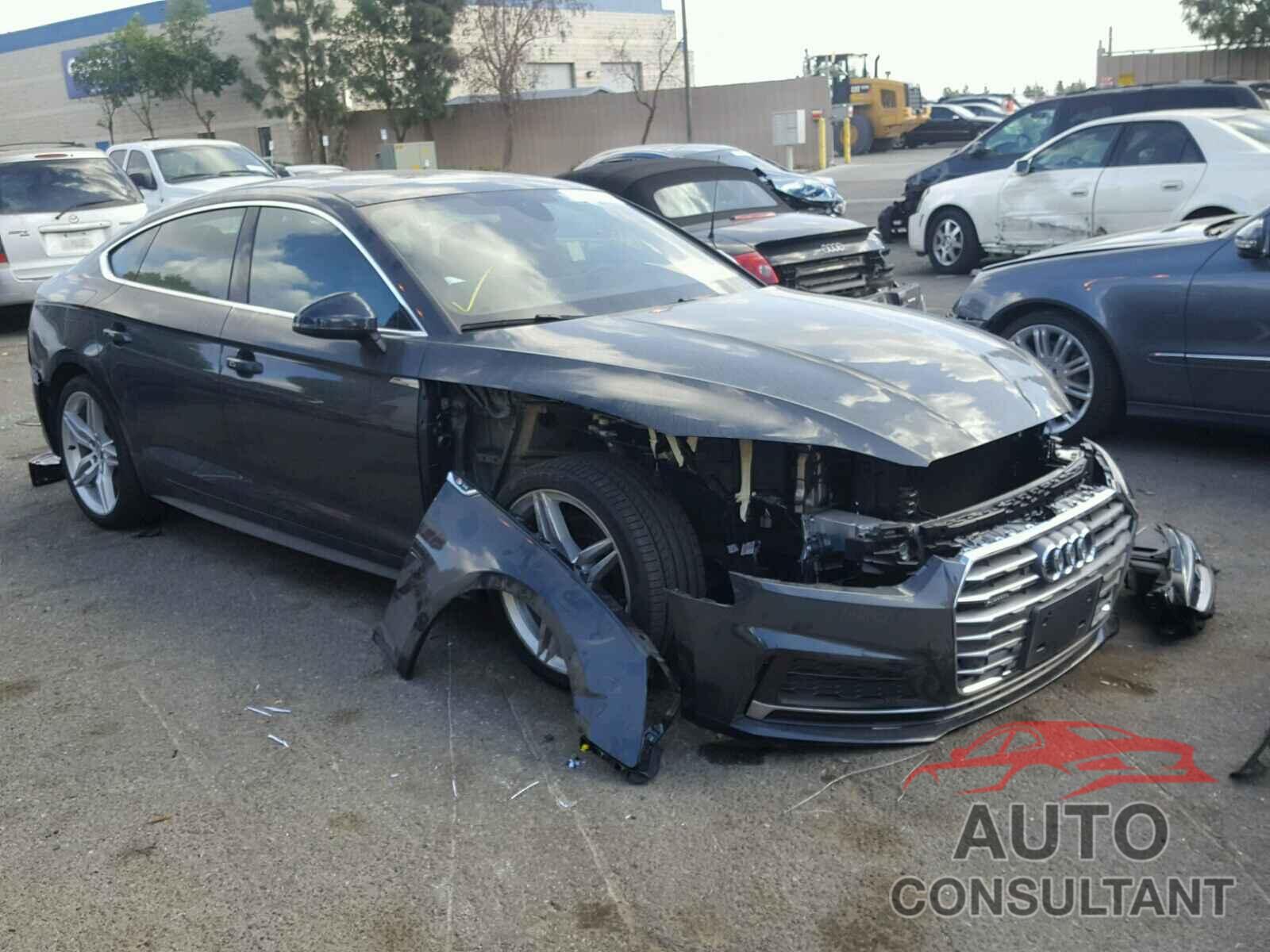 AUDI A5 2018 - WAUENCF50JA019801