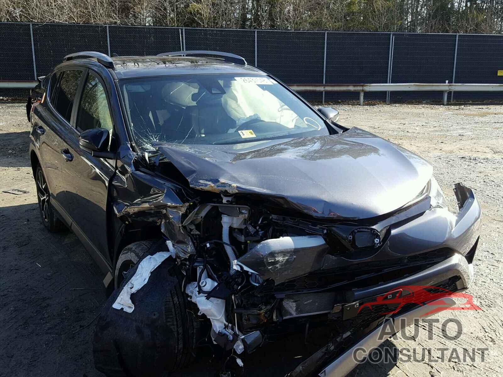 TOYOTA RAV4 2017 - JTMJFREV5HD208956