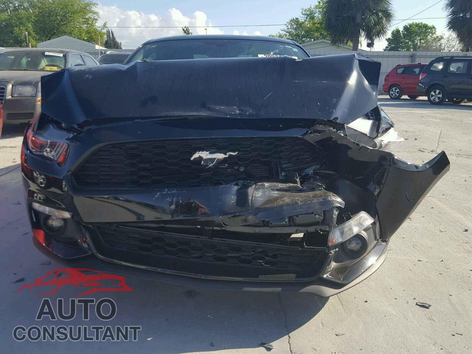 FORD MUSTANG 2017 - 1FA6P8TH8H5244327
