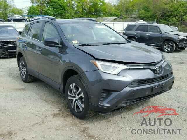 TOYOTA RAV4 2017 - JTMBFREV1HJ112148