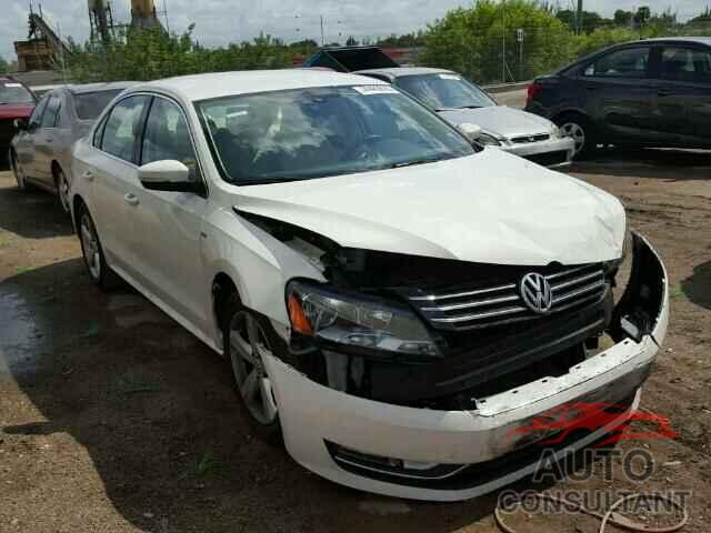 VOLKSWAGEN PASSAT 2015 - 1VWAT7A38FC107699
