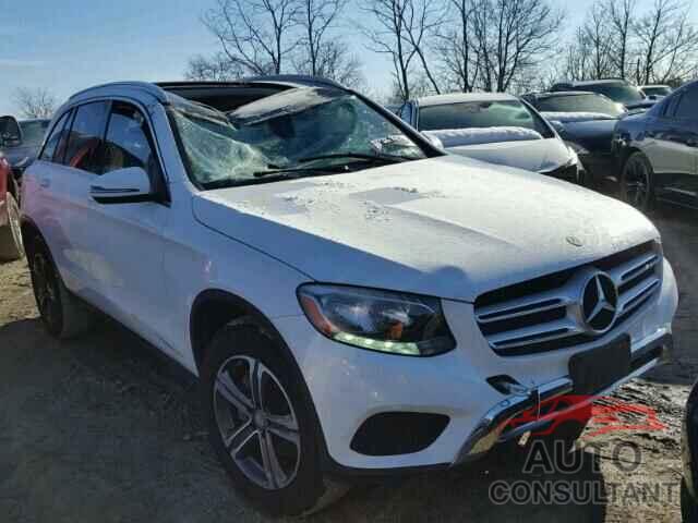 MERCEDES-BENZ GLC300 2016 - WDC0G4KB7GF052731
