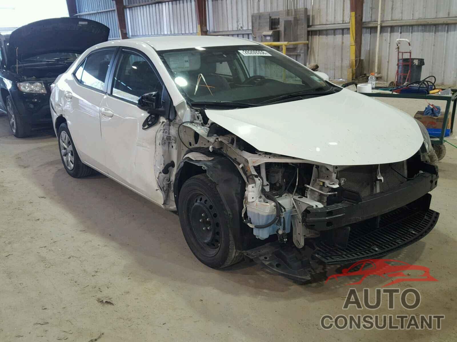 TOYOTA COROLLA 2015 - 5YFBURHE8FP255026