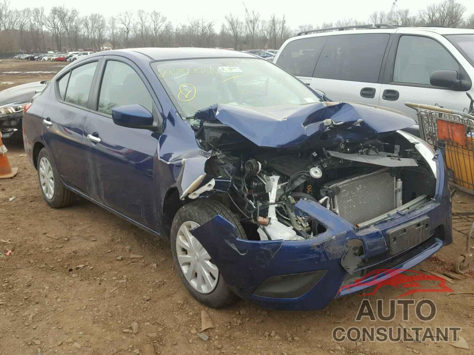 NISSAN VERSA 2018 - 3N1CN7AP5JL828510