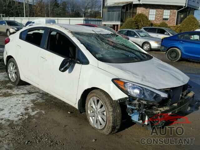 KIA FORTE 2016 - KNAFX4A66G5613640