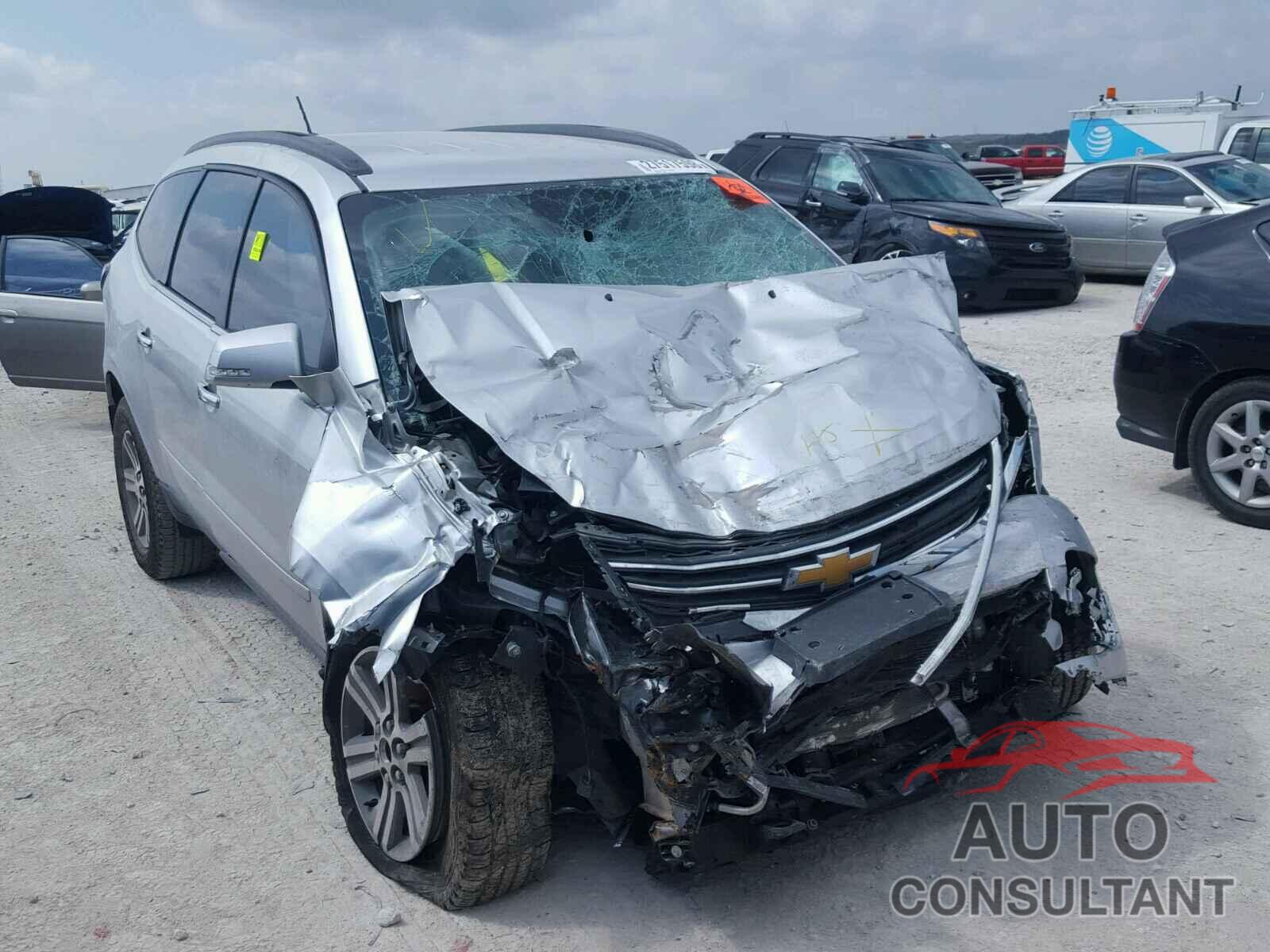 CHEVROLET TRAVERSE 2015 - 1GNKRGKD0FJ129227