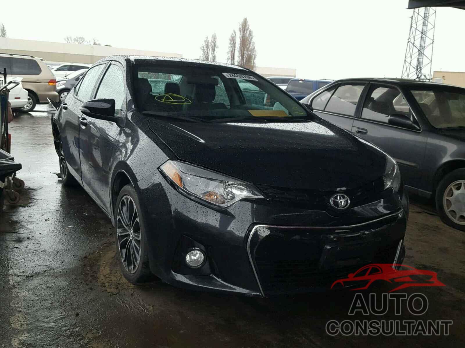 TOYOTA COROLLA 2015 - 5YFBURHE8FP338374