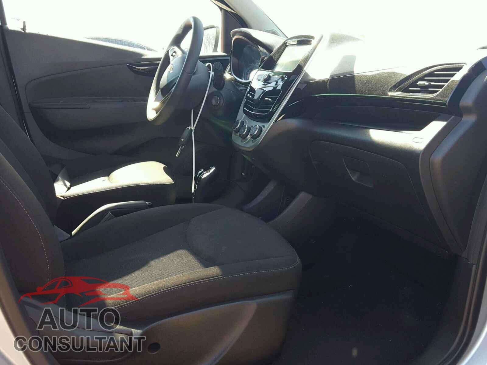 CHEVROLET SPARK 2017 - KL8CD6SA2HC716721