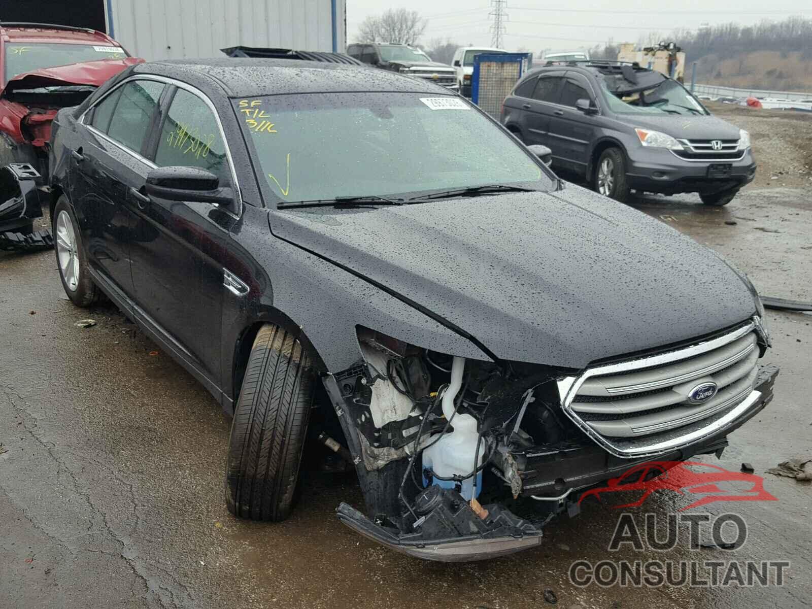 FORD TAURUS 2017 - 1FAHP2E88HG127516