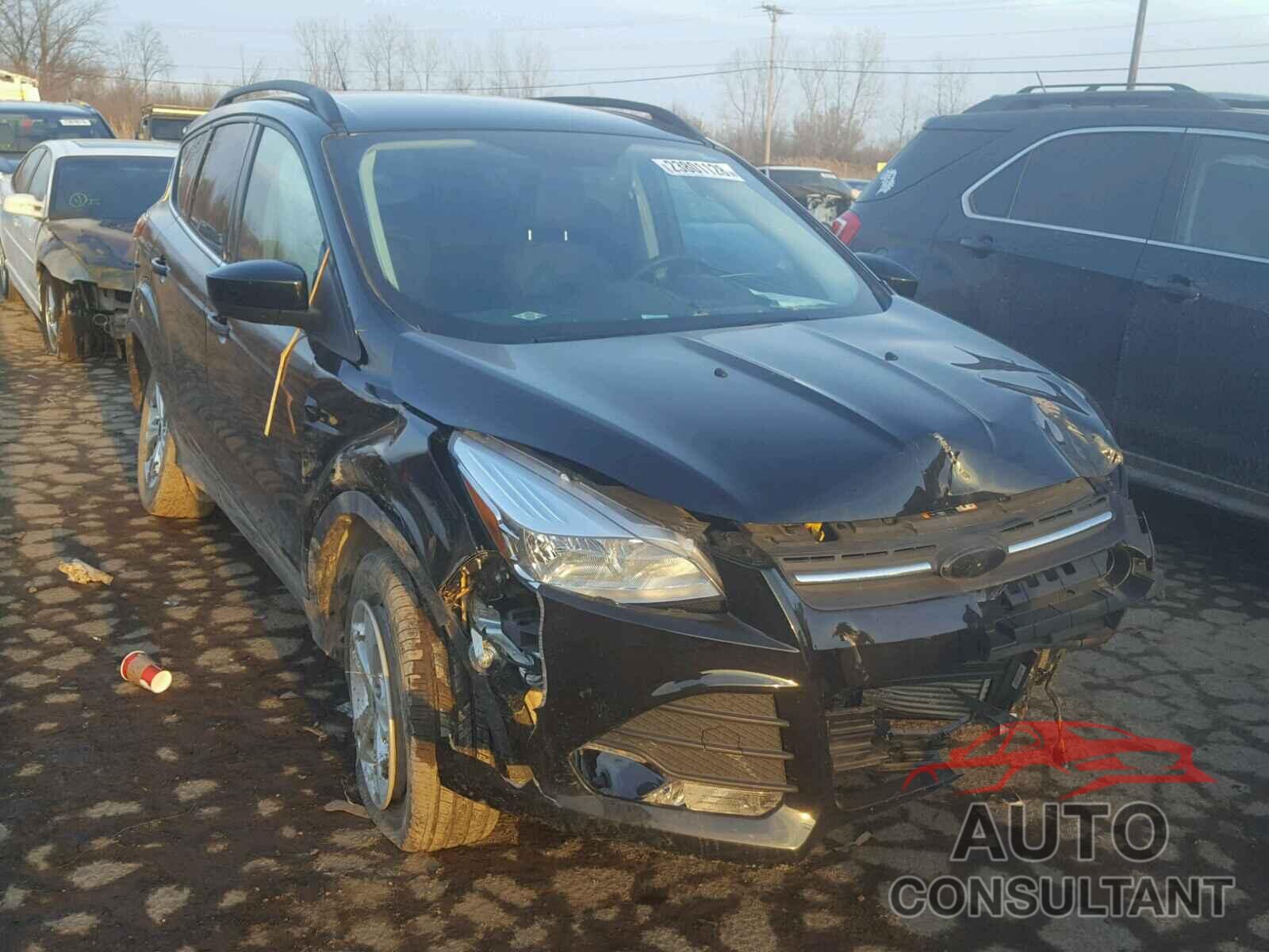 FORD ESCAPE 2016 - 1FMCU9GX7GUB45978