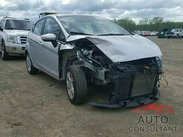 FORD FIESTA 2015 - 3FADP4EJ4FM115511