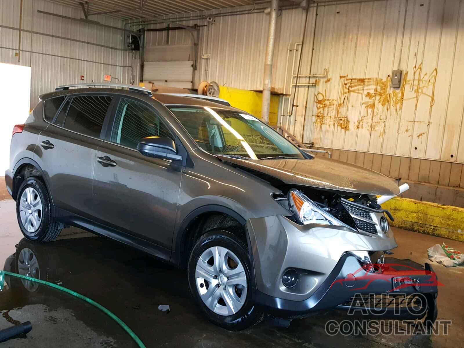 TOYOTA RAV4 2015 - 2T3BFREV3FW248375