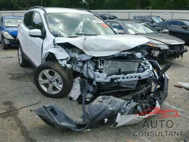 FORD ESCAPE 2015 - 1FMCU0GXXFUC85839