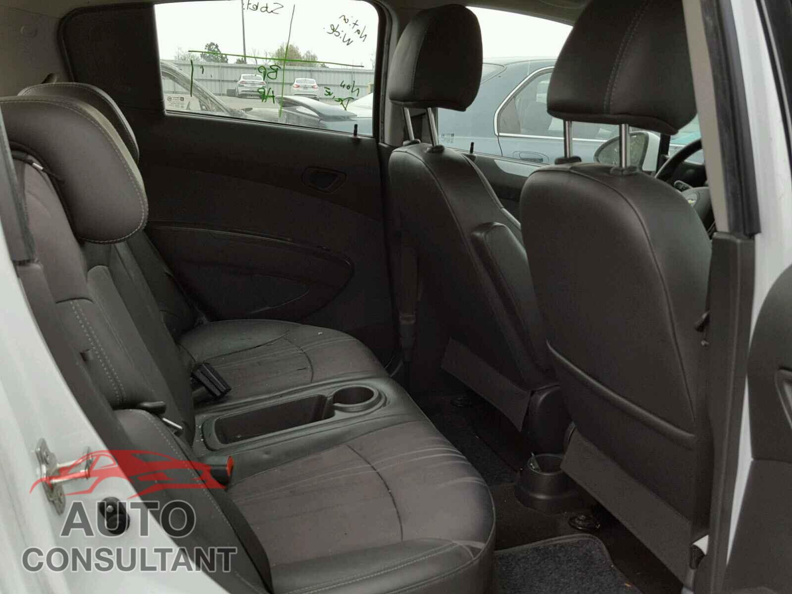 CHEVROLET SPARK 2015 - KL8CD6S96FC731371