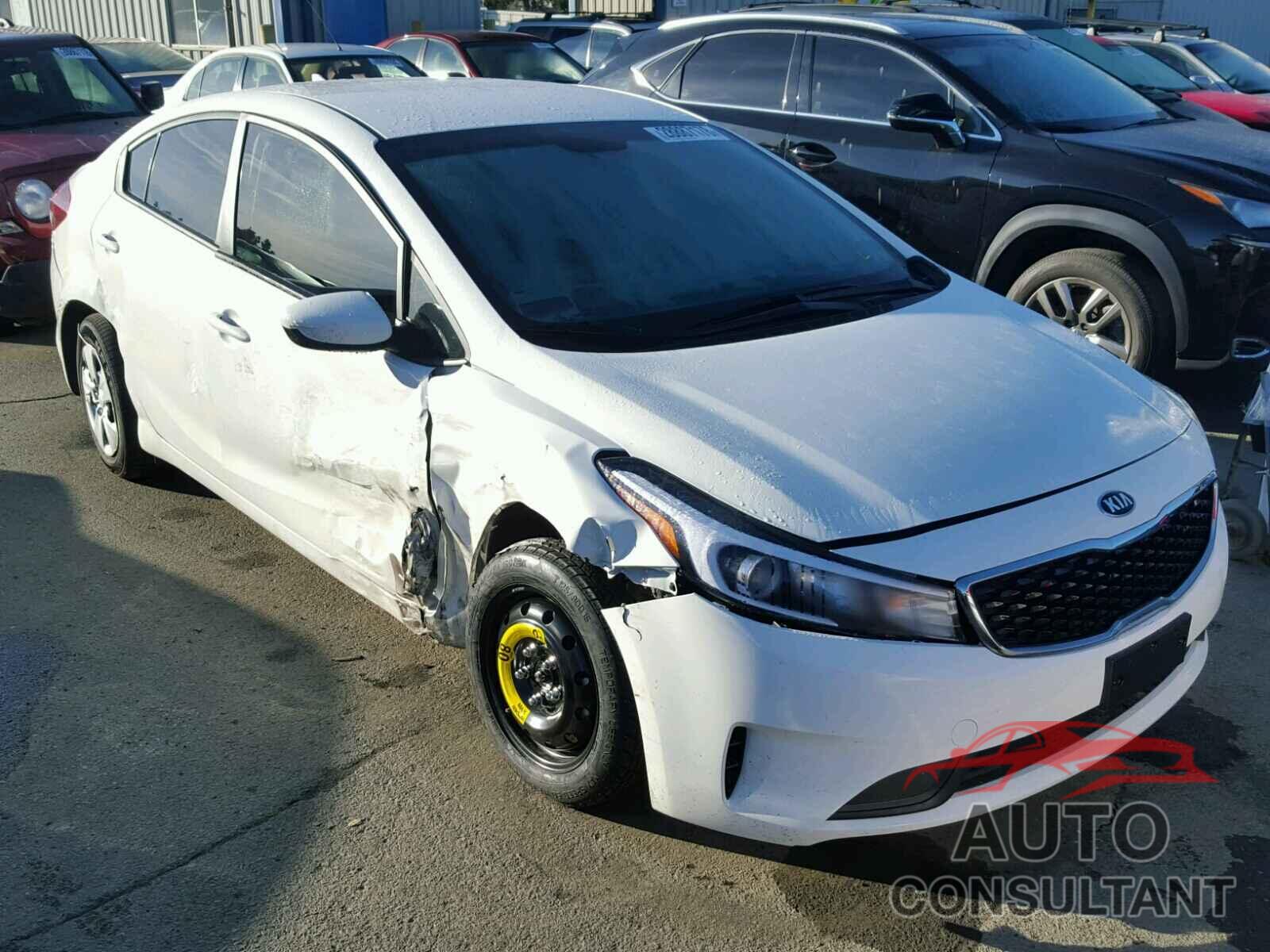 KIA FORTE 2018 - 3KPFK4A70JE176952