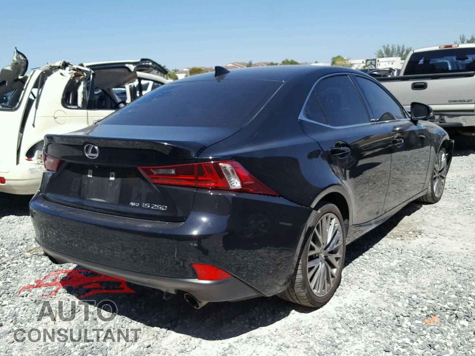 LEXUS IS250 2015 - JTHCF1D23F5019858