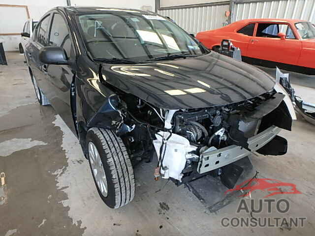 NISSAN VERSA 2015 - 3N1CN7AP2FL889935