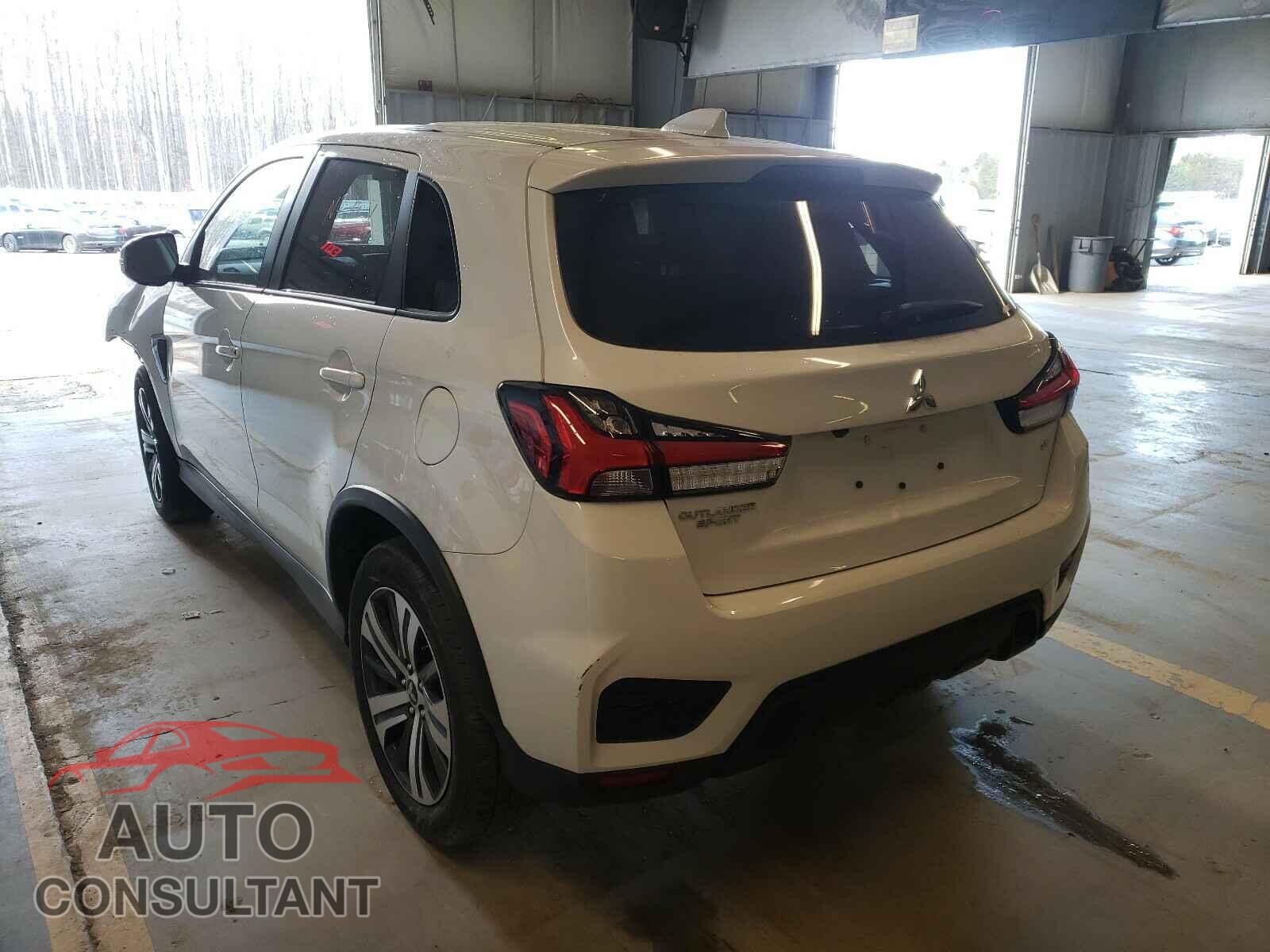 MITSUBISHI OUTLANDER 2020 - JA4AR3AUXLU018333