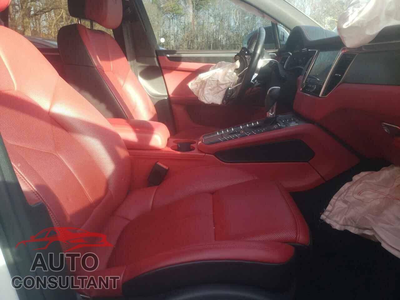 PORSCHE MACAN 2017 - WP1AG2A52HLB53252