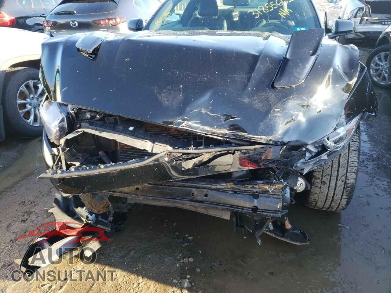 FORD MUSTANG 2017 - 1FA6P8CF8H5294319