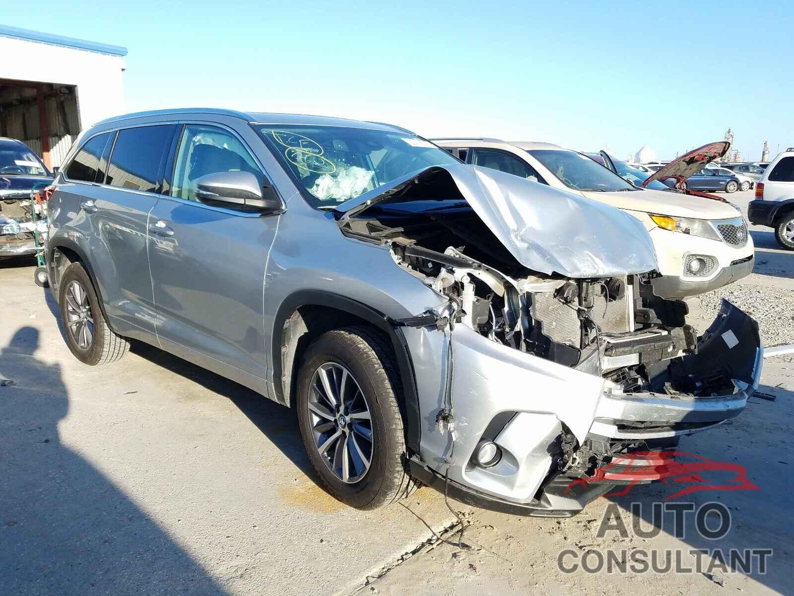 TOYOTA HIGHLANDER 2018 - 5TDKZRFH2JS534390