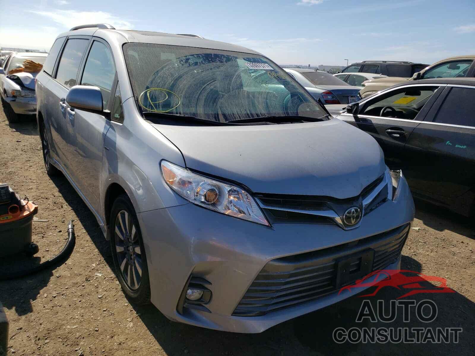 TOYOTA SIENNA 2018 - 5TDDZ3DC2JS206349