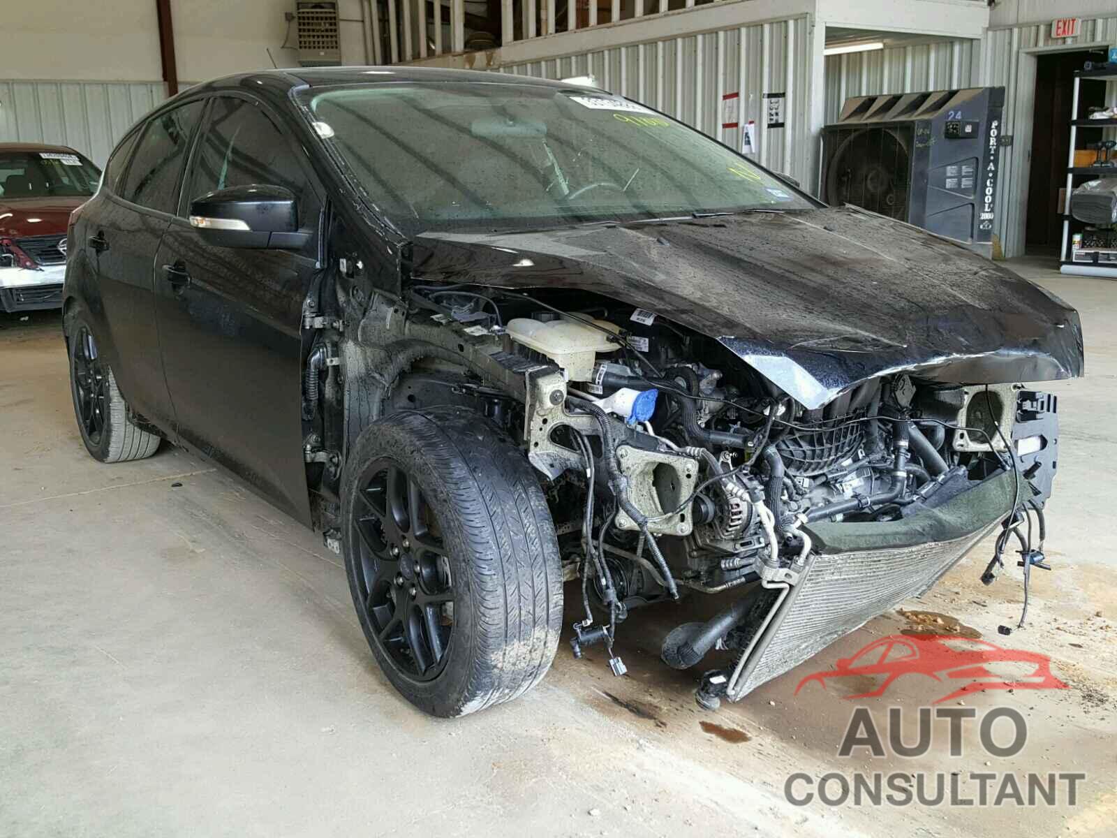 FORD FOCUS 2016 - 1FADP3K20GL369100