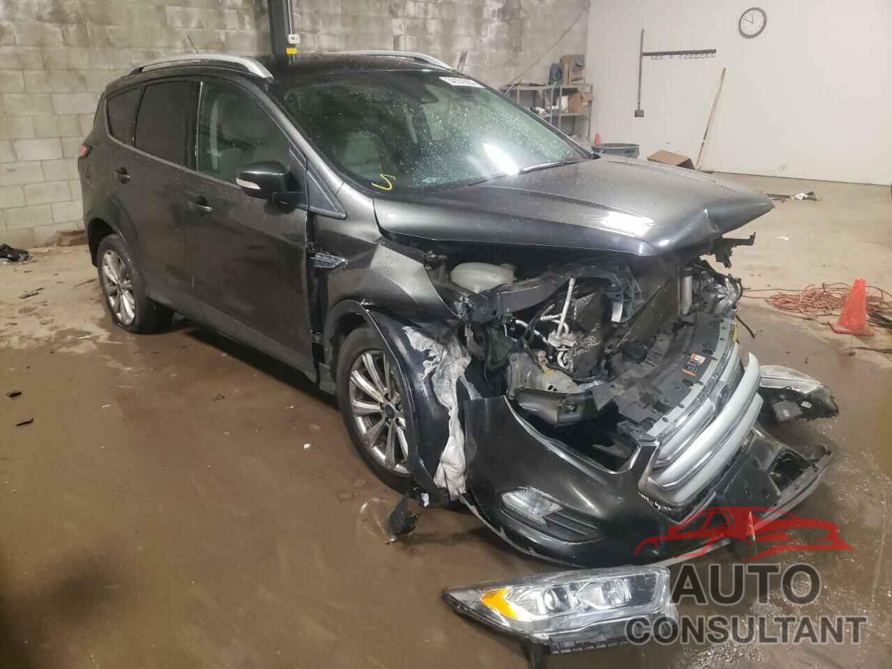 FORD ESCAPE 2017 - 1FMCU9JD7HUC82242